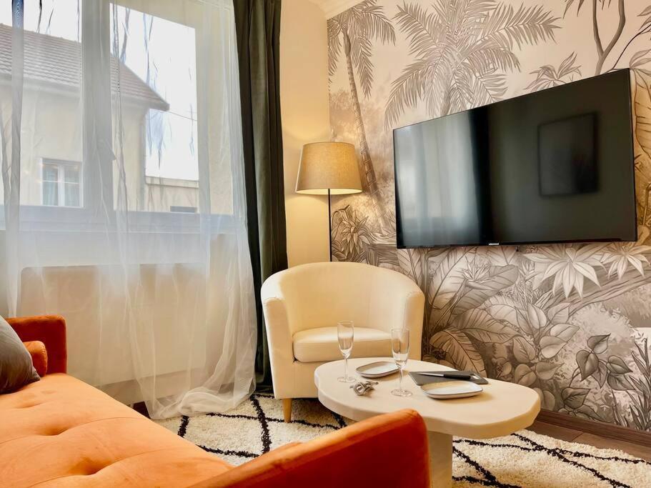 Florea Reims Avec Du Charme Proche Gare Et Centre ภายนอก รูปภาพ